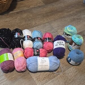 Yarn Bundle NEW 13 Skeins